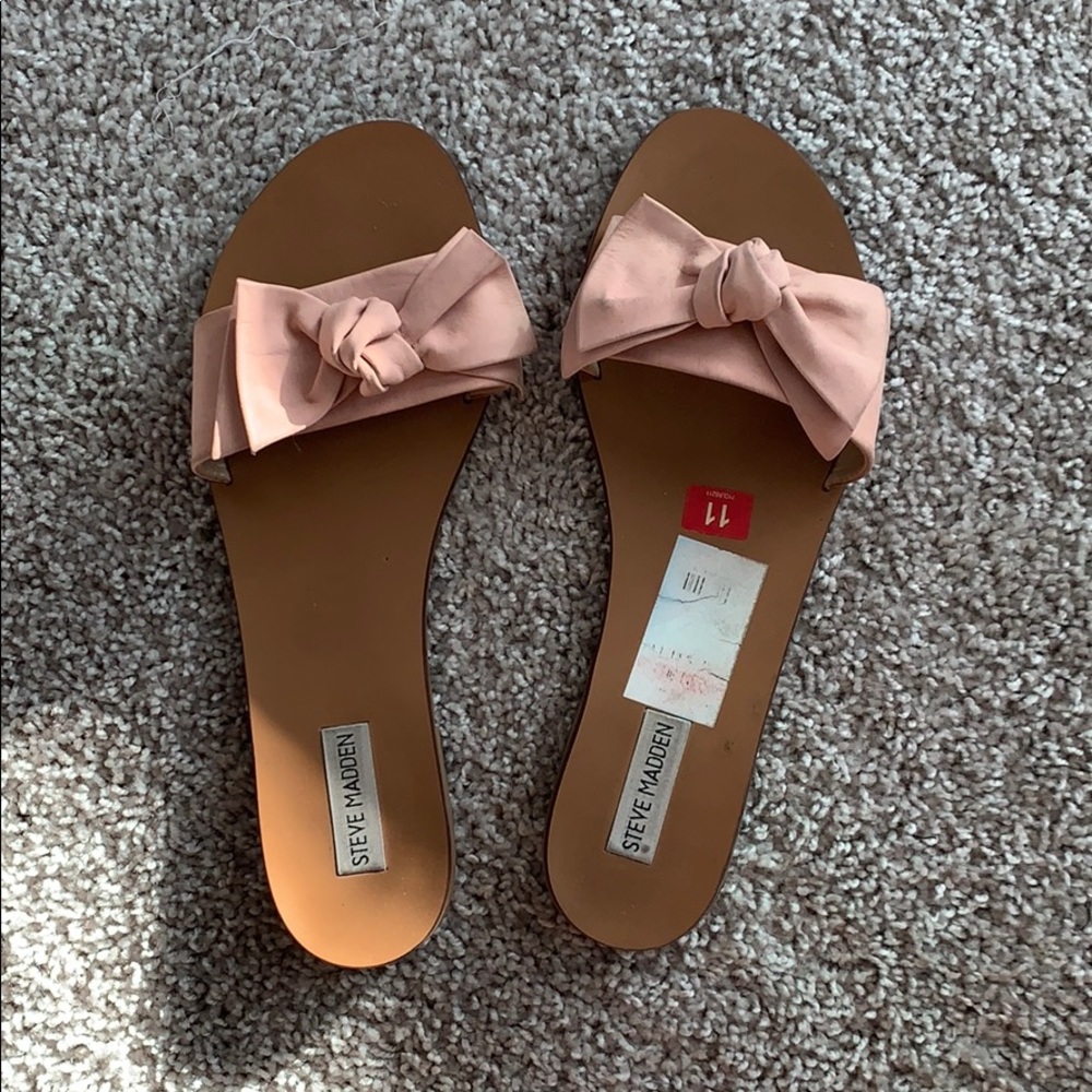 Flat pastel pink sandals